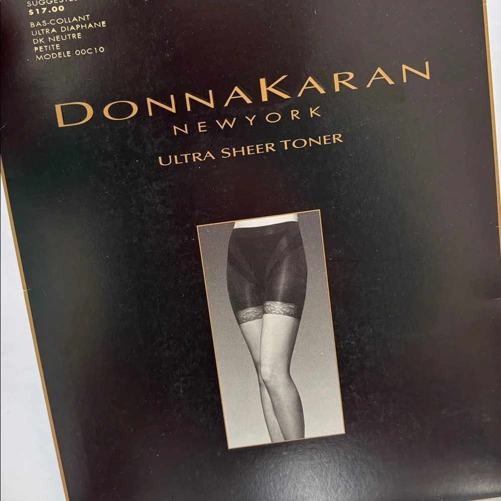Vintage Donna Karan Ultra Sheer‎ Toner DK Nude Pantyhose Hosiery OOC10 Small NEW